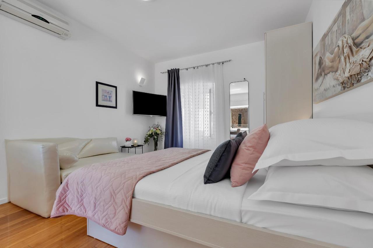 Luxury City Center Apartments Makarska Esterno foto