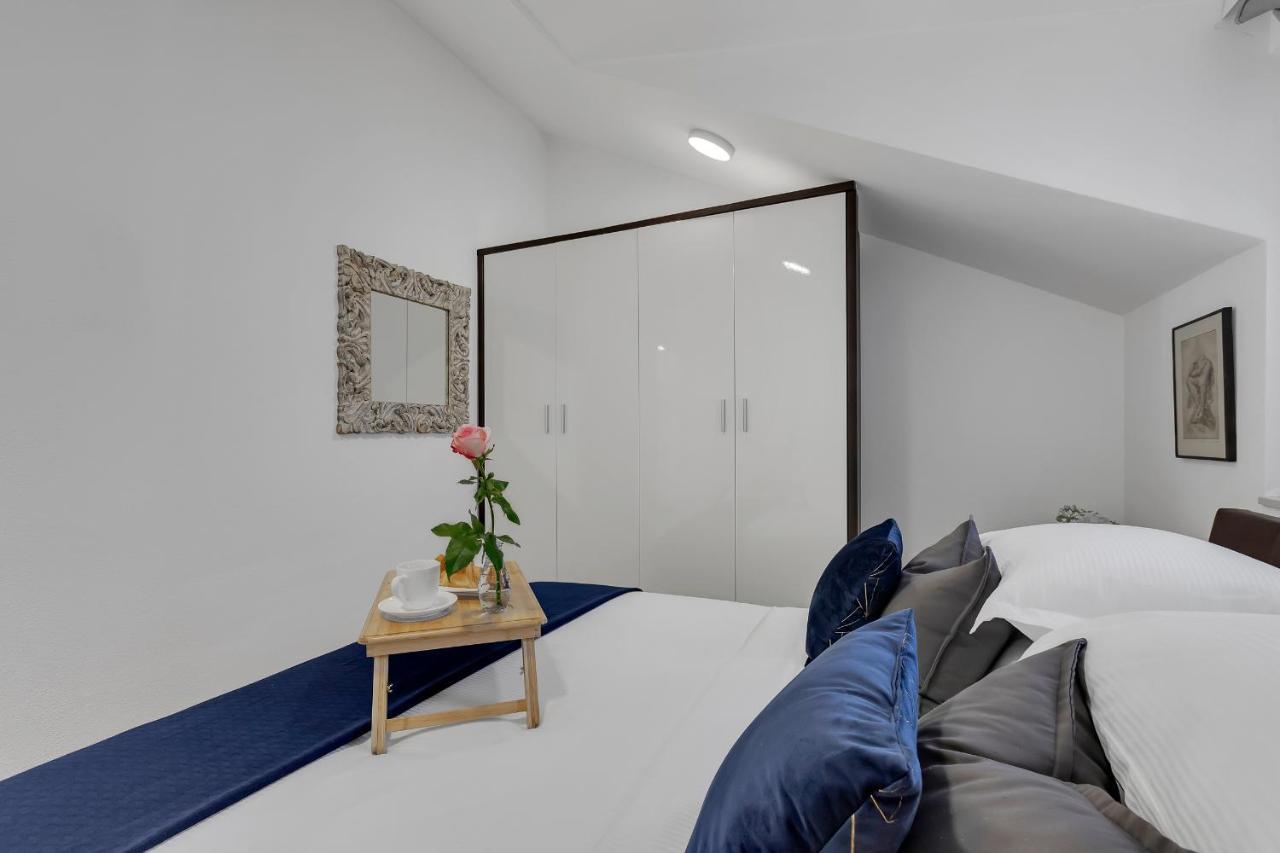 Luxury City Center Apartments Makarska Esterno foto
