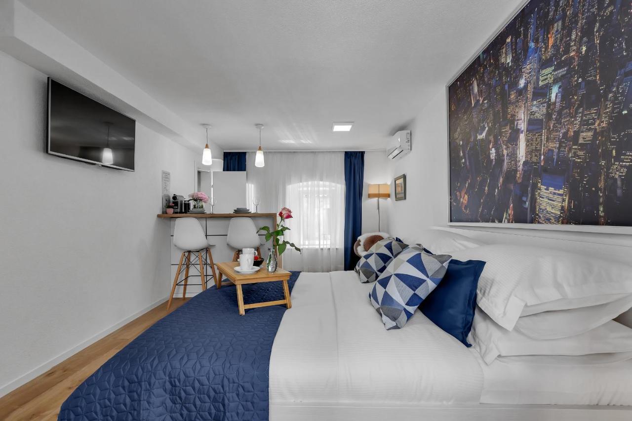 Luxury City Center Apartments Makarska Esterno foto