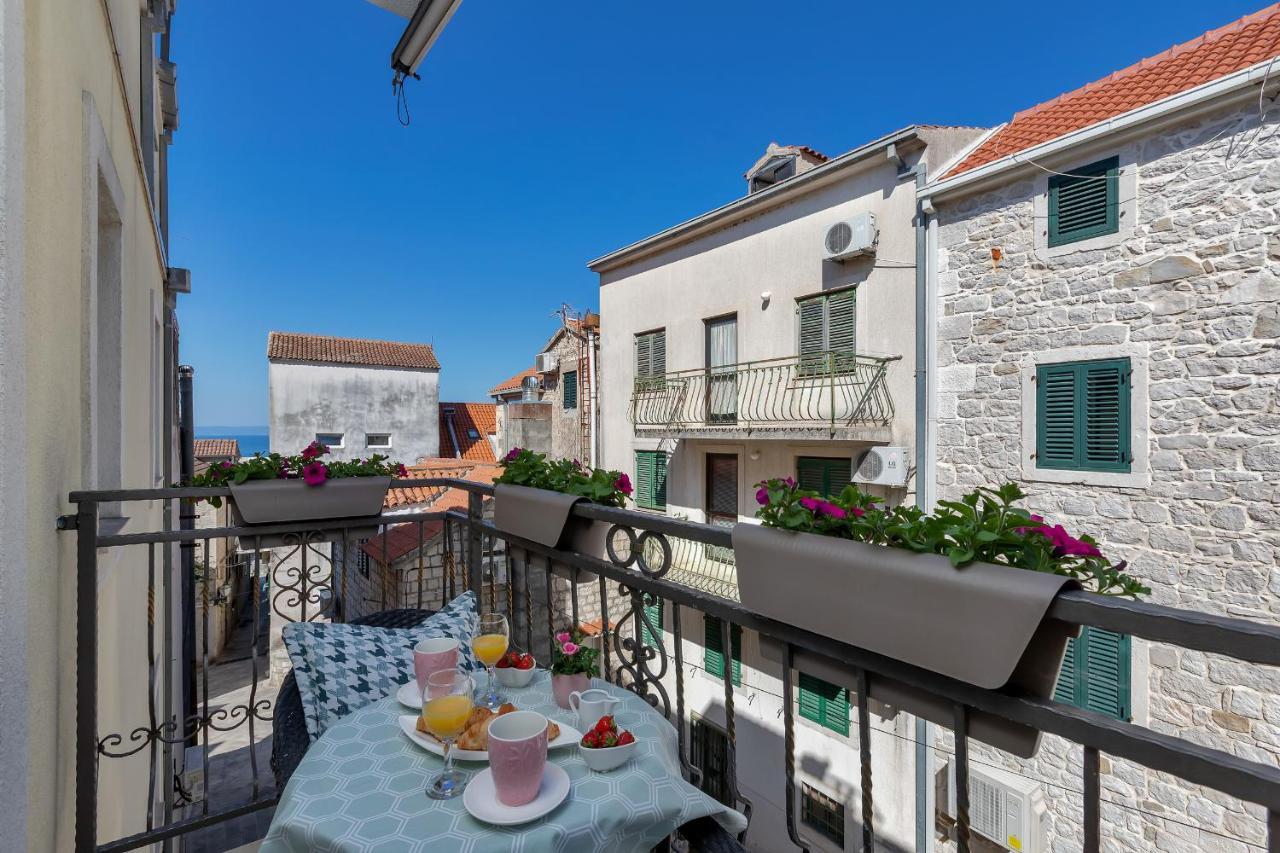 Luxury City Center Apartments Makarska Esterno foto