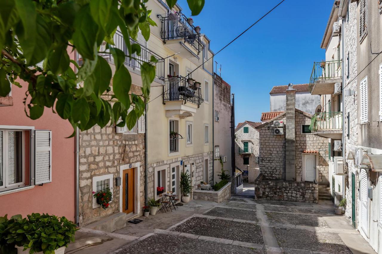 Luxury City Center Apartments Makarska Esterno foto