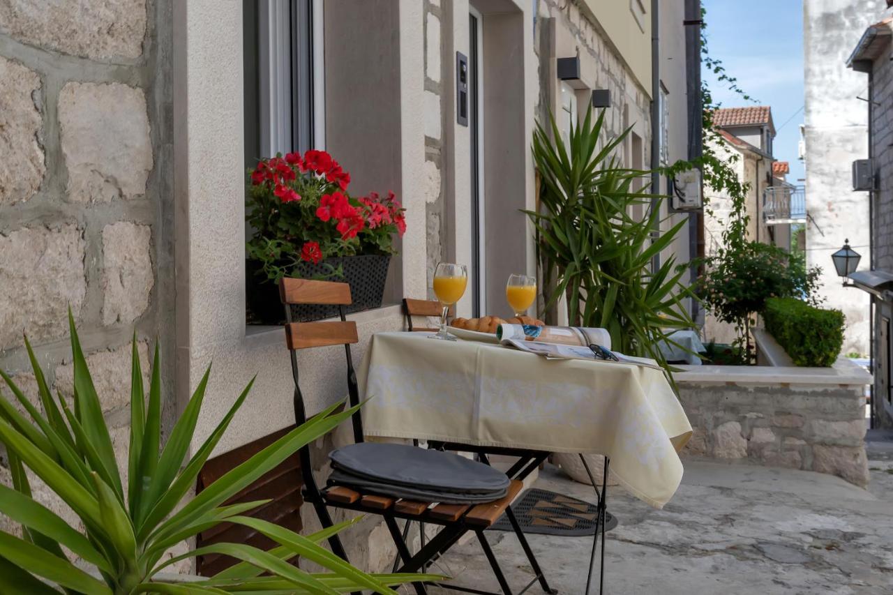 Luxury City Center Apartments Makarska Esterno foto