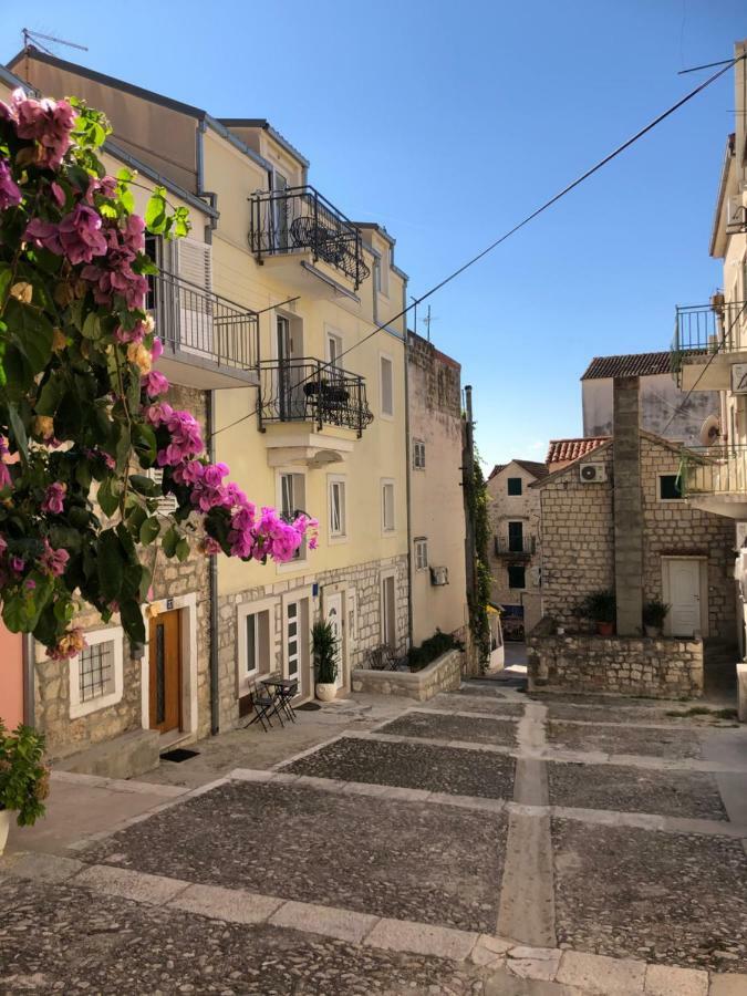 Luxury City Center Apartments Makarska Esterno foto